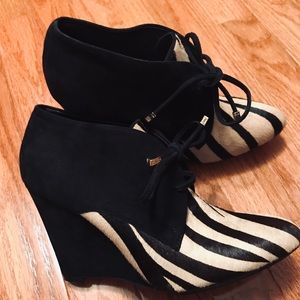Chic suede and calf hair wedge booties, size 6.5